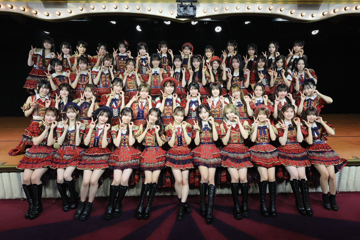 AKB48 20周年 Day4全部観たけど素晴らしかった。
当初は単なるノスタルジーに依存したパフォーマンスなんかな、と先入観ありありで観てしまったが全然違った。