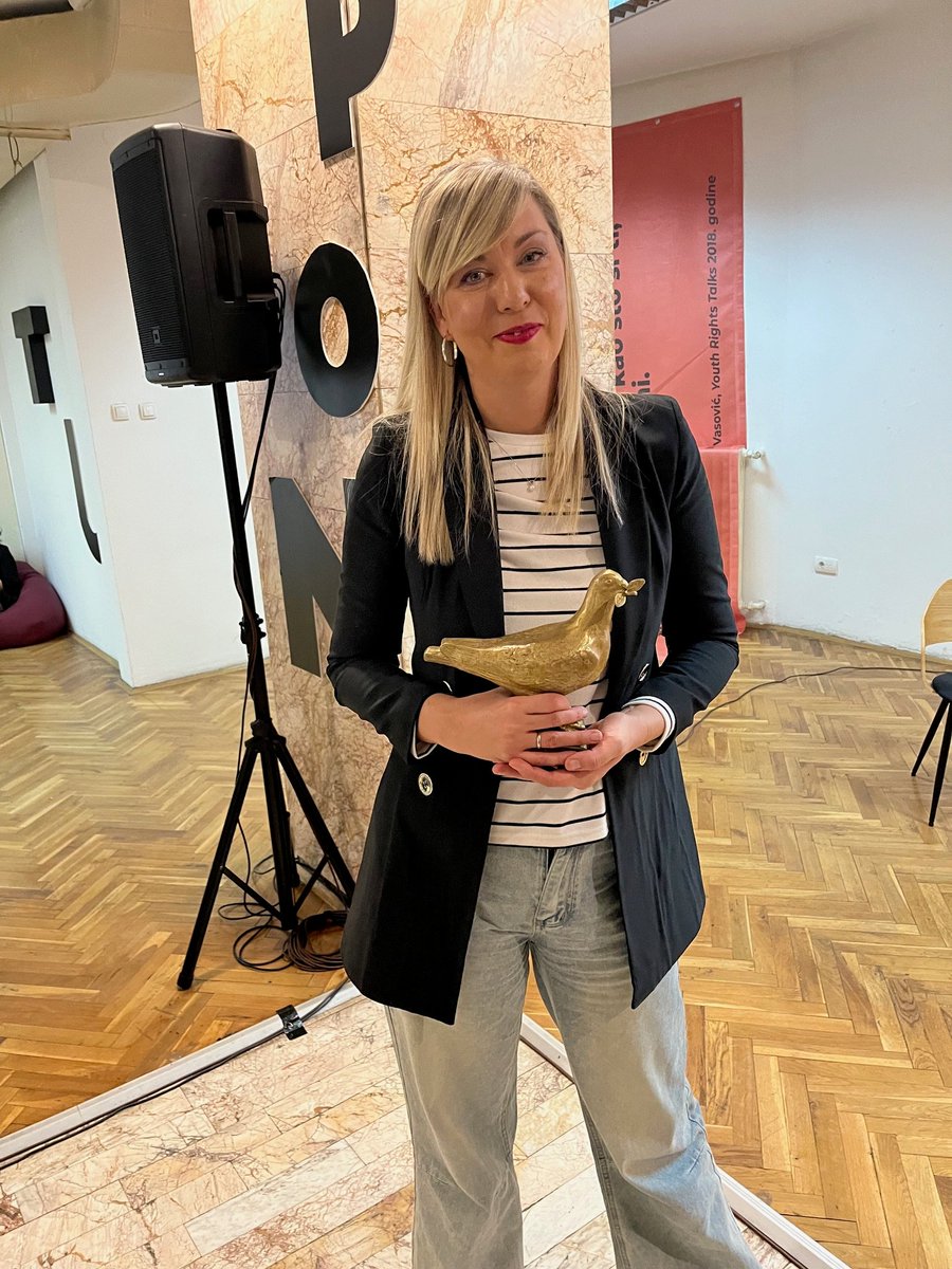 Congratulations to the Belgrade Centre for Human Rights which was presented the Golden Dove of Peace award for their work on human rights in #Serbia. The country has been facing a profound institutional, social and political crisis for more than a year.