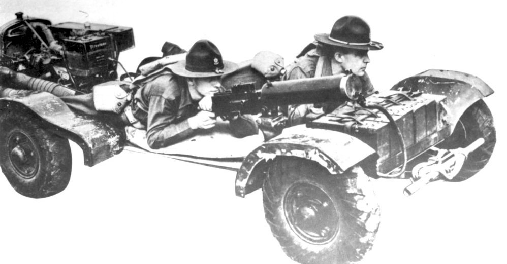 <a href="/ShitpostRock/">Rock Solid</a> The Howie "Belly Flopper" Machine Gun Carrier trialed in late 1937 and part of the genesis of the original Jeep