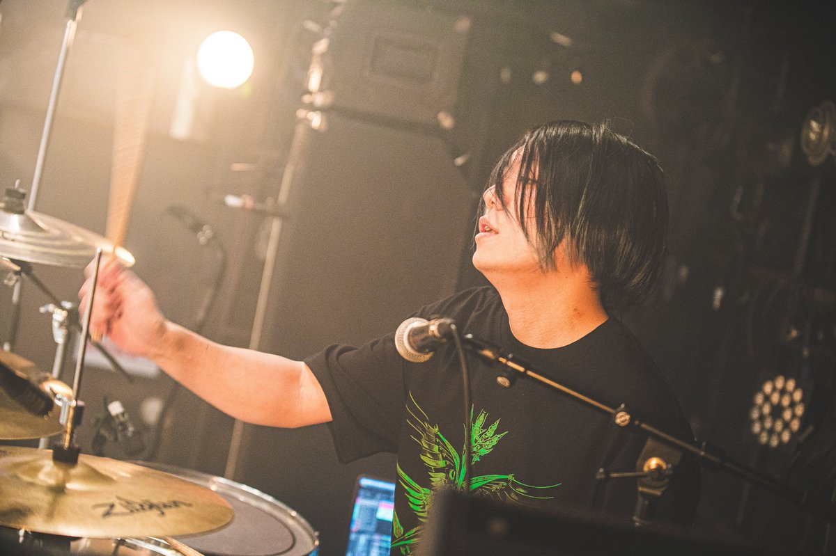 Sun_sharp's tweet image. 25'12/09 at CYCLONE
live photo by @mizukiphoto0920 📸

1 いい感じ
2 emoボーイ
3 マイク握りﾆｷ
4 集合写真

#wildogs
#photography