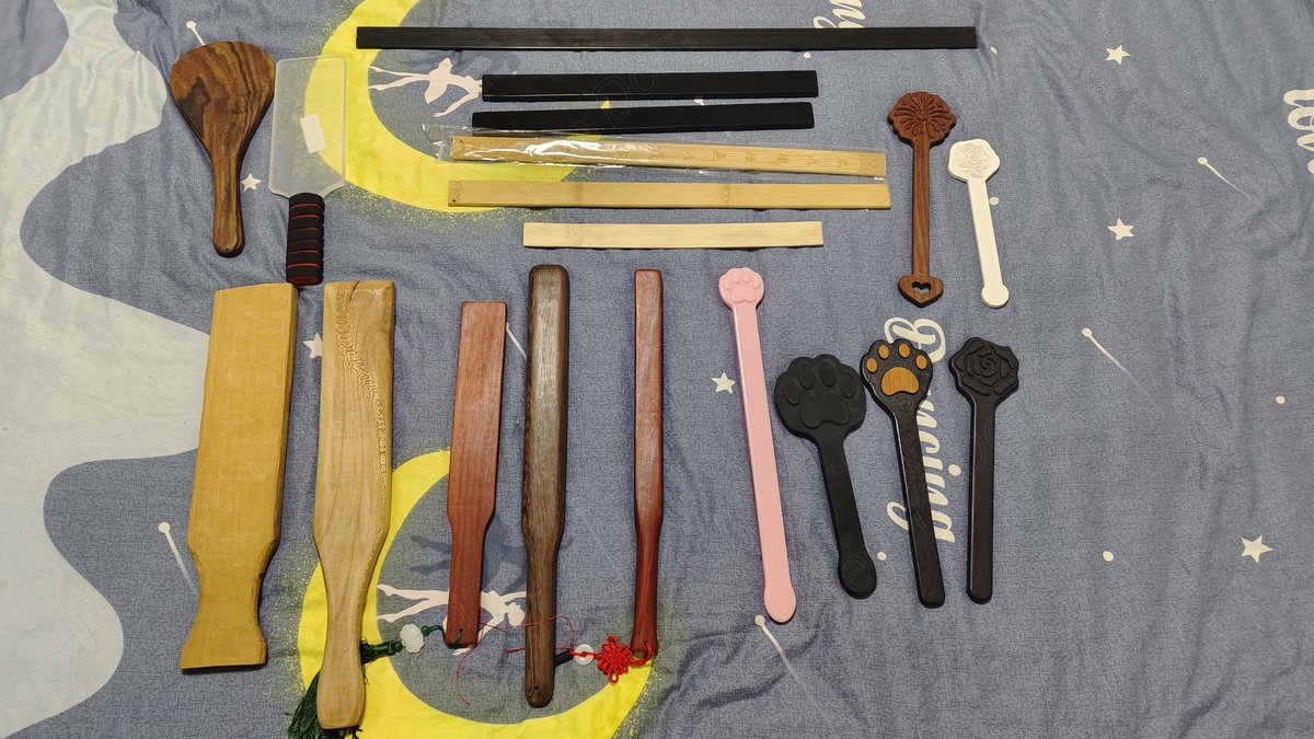 道具也是积少成多，简单整理了一下sp的发现已经这么多了
＃调教室 ＃刑房 ＃字母圈 ＃捆绑  ＃女m ＃打屁股 ＃虐阴 ＃反差 #刑奴 ＃鞭打 ＃刑 ＃虐 #调教 #束缚 #收奴 #畜化 #sm #堕落 #虐待 #洗脑 #性瘾 #圈养 #贱货 #贱畜 #母畜 #性奴 #男尊女卑 #小圈sp #母狗 #婊子 #丧志 #自毁 #羞辱 #sp #小圈