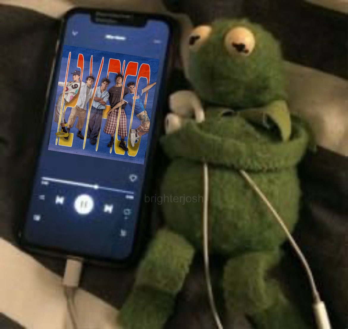 Buenos días para los que ya se despertaron dando stream en 12 Y Pico 😌❤️

<a href="/dndmusica/">DND</a> DND
#DNDmusica #DoNotDisturb #Disturbers