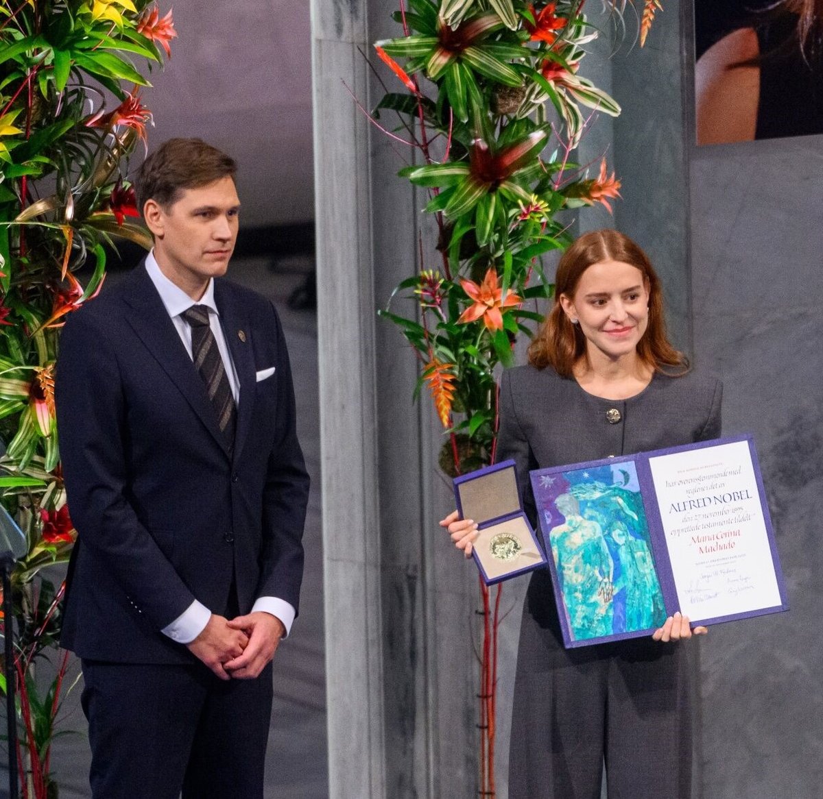 Como tantos otros argentinos que sentimos la causa de los venezolanos casi como propia, hoy las palabras de María Corina, leídas por su hija al recibir el premio Nobel de la Paz en nombre de su madre, nos llegan al corazón. “El mundo presenciará el regreso de los nuestros a casa