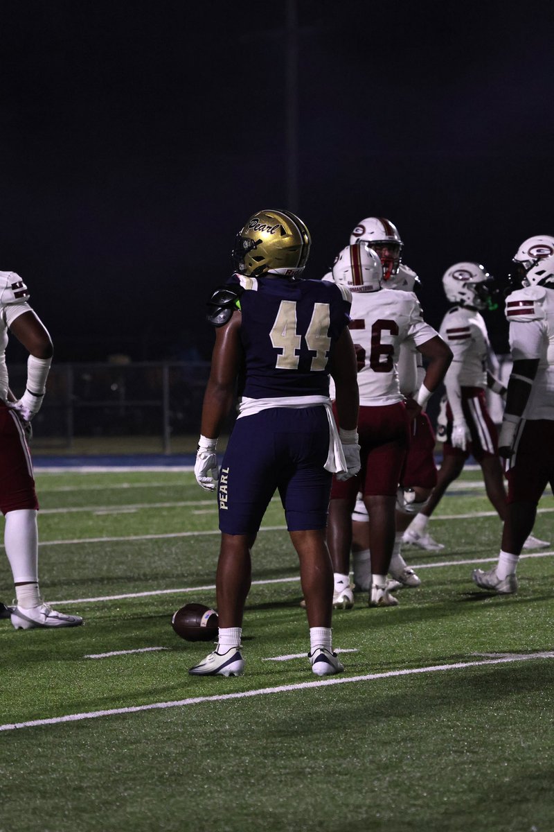 CamBrown1160662's tweet image. I just need 1 school to give me a chance. Open to any and every opportunity.