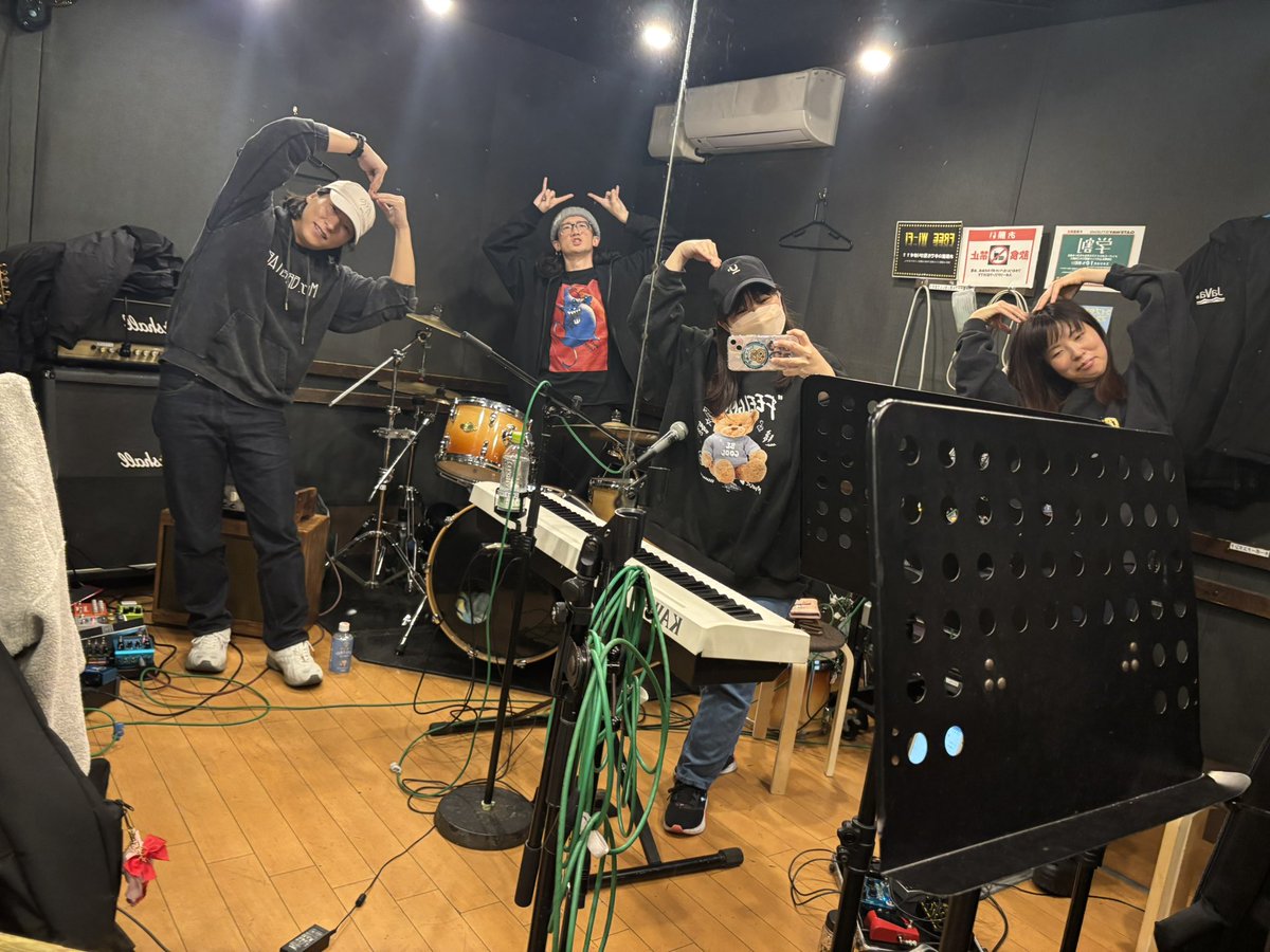 藤沢アユミ tweet media