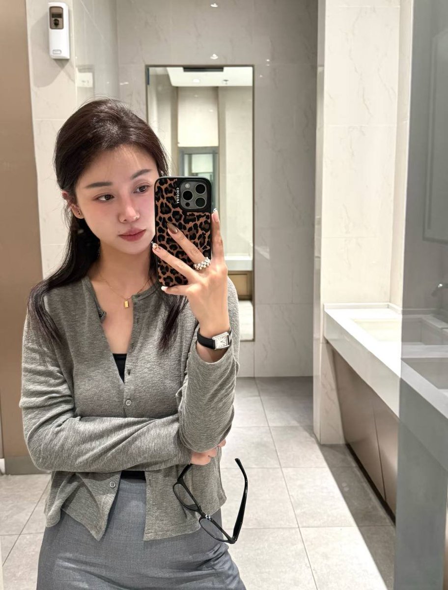 FixedTimes's tweet photo. 发个美照 #美女 https://t.co/G2zHkxPAFe