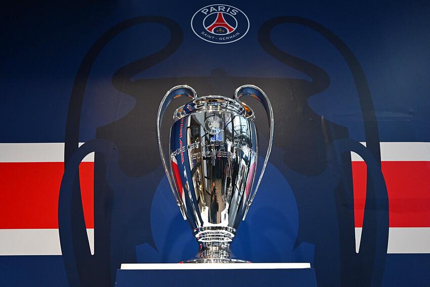 Foot Unis tweet media