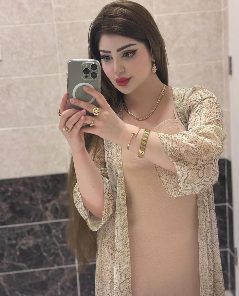 Actorius's tweet image. Life is really simple, but we insist on making it complicated.