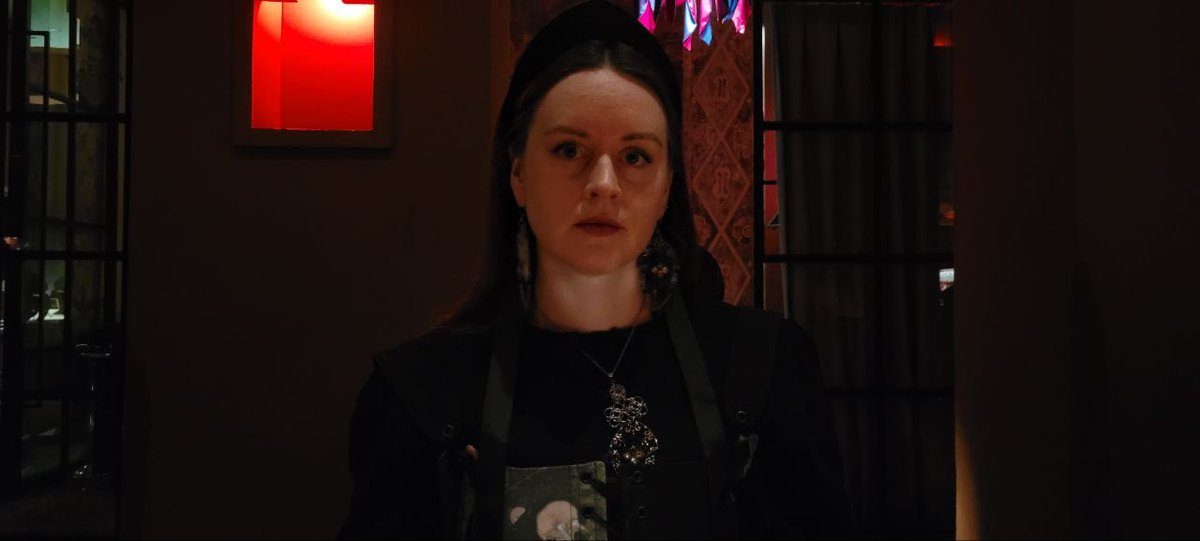 Me in my Slavic dark bimbo era