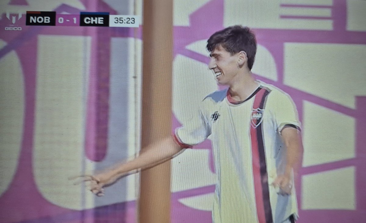 newells_info74's tweet image. GOOOL de Ciro Quizás a los 35' 

#Newells 1-1 Chelsea