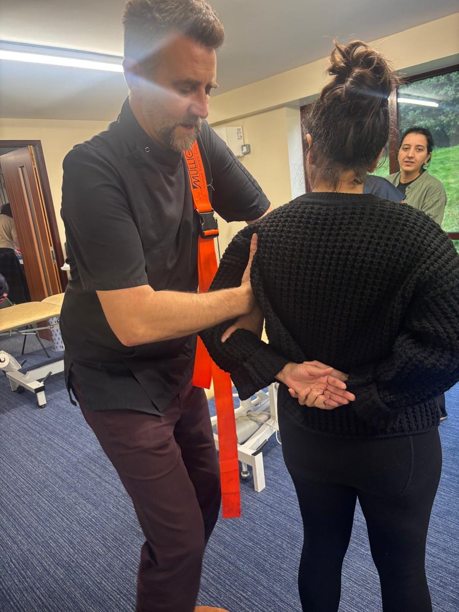 Thomas Mitchell tweet media