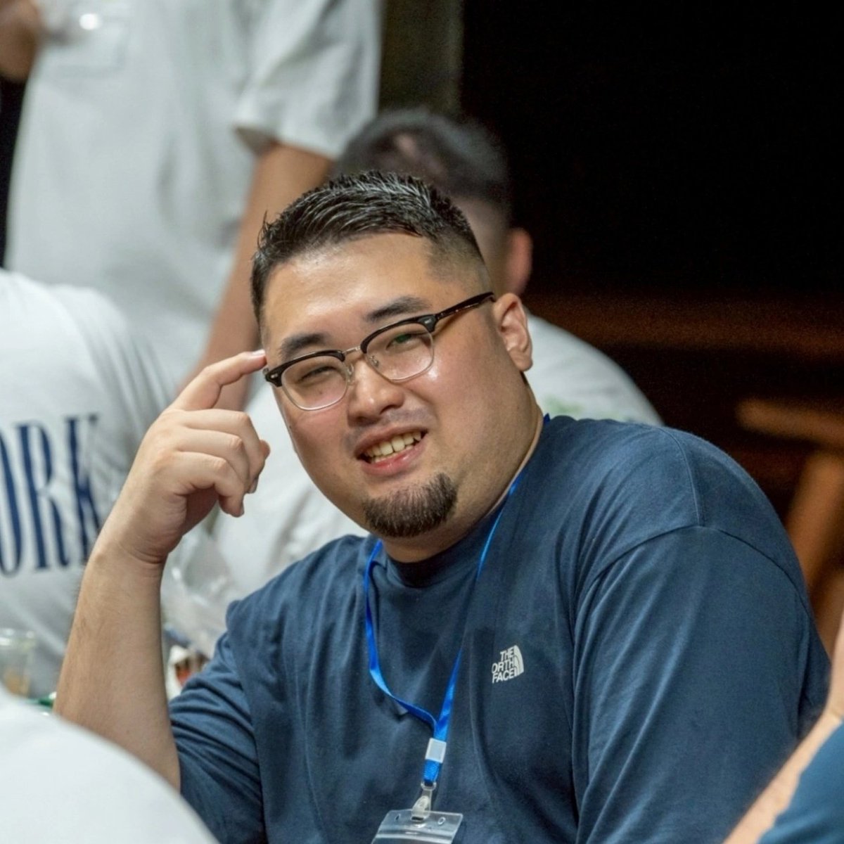 亮太 tweet media