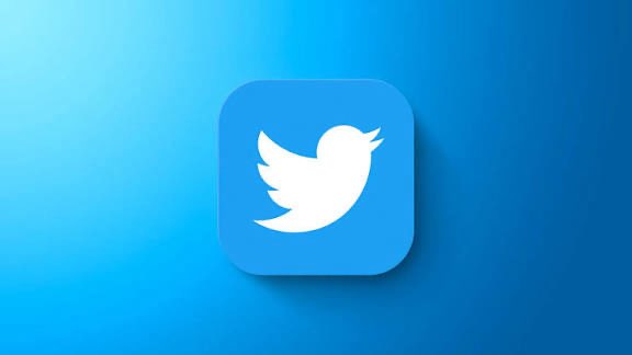 agafes's tweet photo. 🚨اسم تويتر ممكن يرجع من جديد 😬

شركة ناشئة أمريكية اسمها Operation Bluebird قدمت طلب رسمي لاستعادة علامات تويتر التجارية بعد ما ايلون ماسك حول المنصة لـ X وشال شعار الطير الأزرق🐦

الهدف من ذلك استخدام اسم Twitter وtweet في منصة جديدة اسمها https://t.co/EvUc6QgLP7 وتعيد “تويتر القديم” للمنافسة.

الموضوع ممكن يمشي قانونيًا لو ثبت إن ايلون ماسك ماجدد ملكية العلامة التجارية لتويتر، وبكذا مايقدر أحد يمنعهم👀