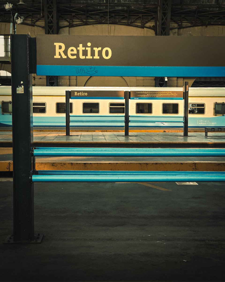 BALandscapes's tweet image. Estación Retiro. Línea Mitre.