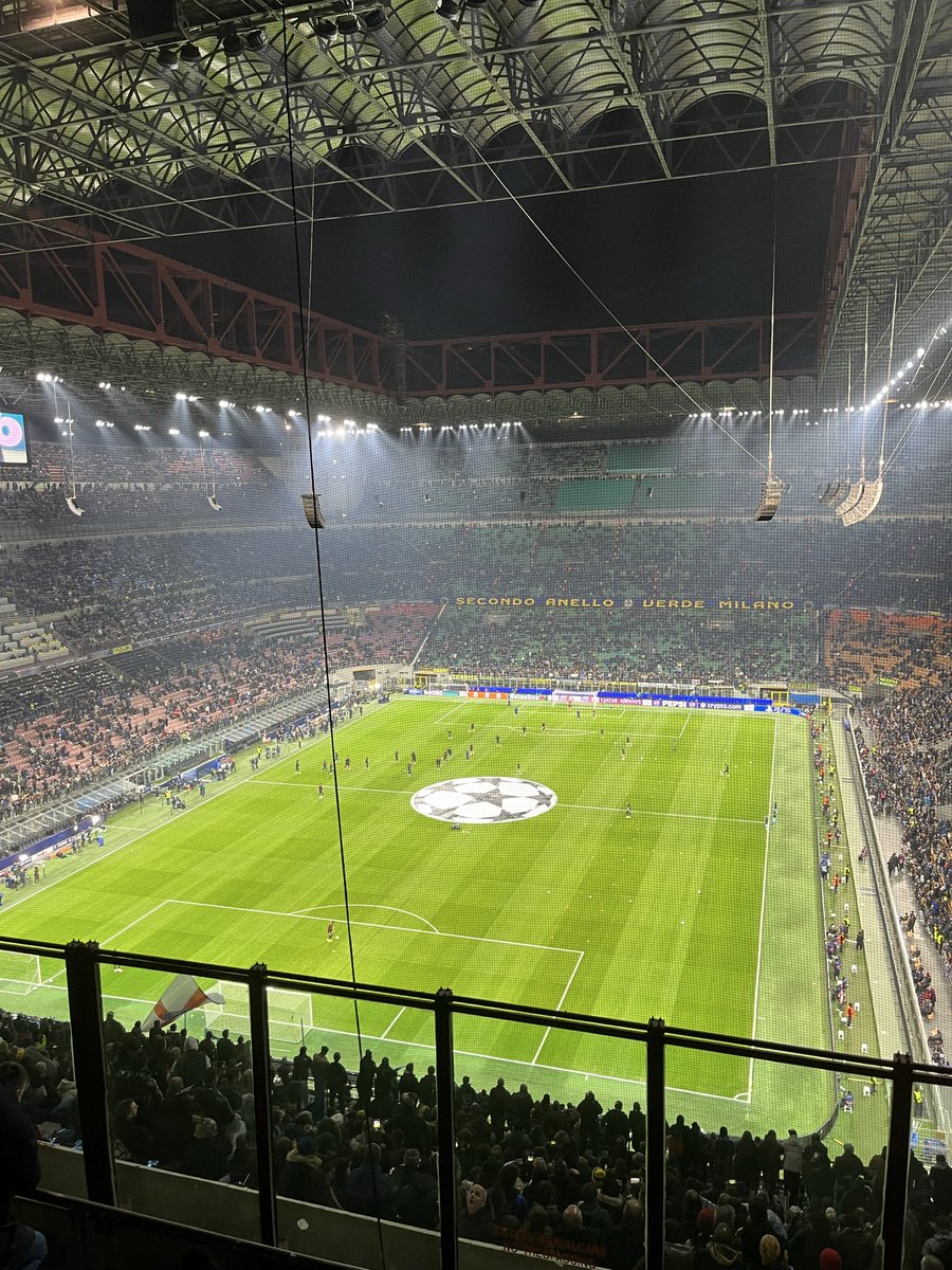 Red__Jay's tweet image. Apart from the ‘concourse’ (can you even call it that?) And the toilets, which are absolutely rank. I really don’t see why there’s talk of knocking it down?  
Loved my stay anyway. #SanSiro #LFC #ChampionsLeague