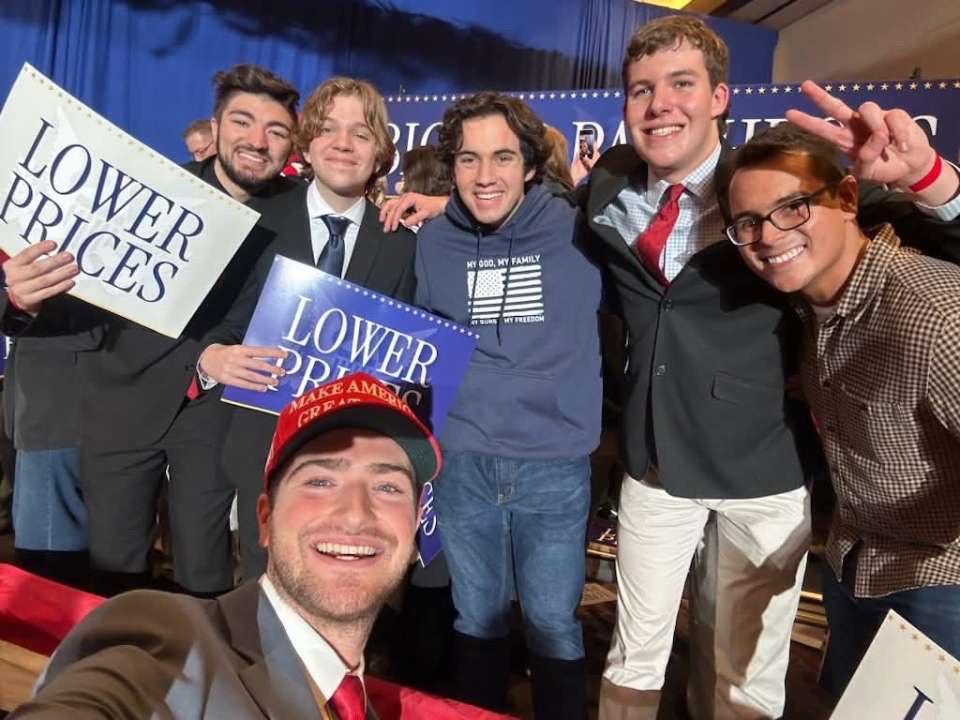 NEPAGenZ's tweet photo. Thank You President Trump for coming to our area and addressing the issues that affect the people of NEPA. It was a great evening full of hope not only for our State,but our Great Nation as a whole. God Bless You Mr President 🇺🇸 https://t.co/Yjg9DI8M1r