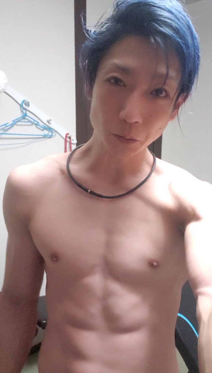 tttatsuhiro's tweet photo. 顔が見たいから 正 が好きなんだけどおっきな鏡あれば 後 も好き！
じっくり見て目でも⚪したい。
 後 してる時の鏡に写る君の姿ヤバいよね😳
⚪されてる自分の姿見てごらん😌
キレイだよ

昨日いっぱい寝たから元気だな。
#妄想
#罵倒より褒めて上げるタイプ https://t.co/jNCOcY4XCe