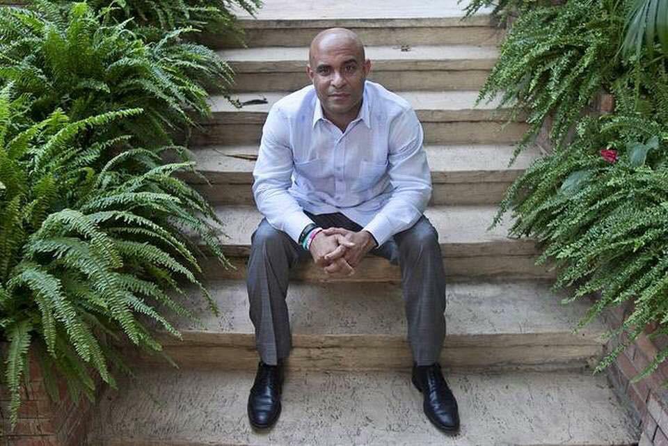 LaurentLamothe's tweet image. Pendant 11 ans, une campagne bien orchestrée et financée a tenté de me salir et de réécrire mon histoire.
Je suis resté en retrait, pensant que la vérité se défendrait seule.
Mais aujourd’hui, je comprends qu’elle aussi mérite qu’on se batte pour elle. Car il n’est jamais trop…