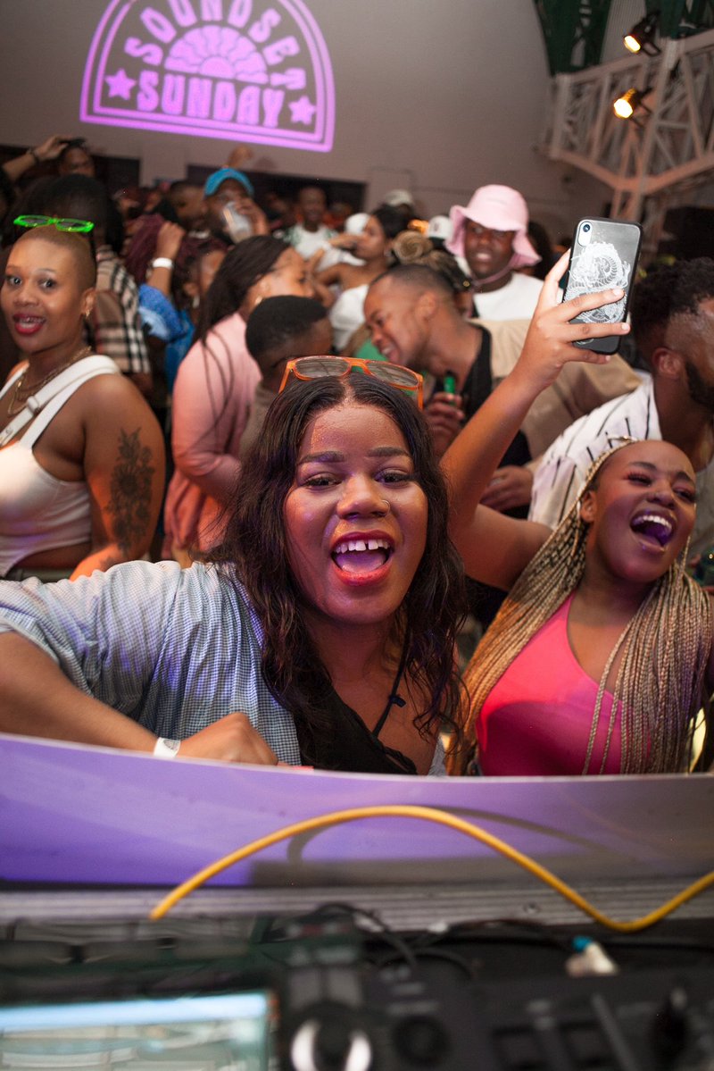 ___tshego's tweet image. Lmfaoo same😭