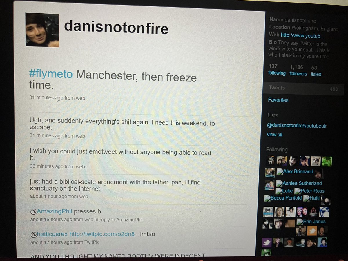 handowelll's tweet image. also their twitter profiles from back then💔💔💔