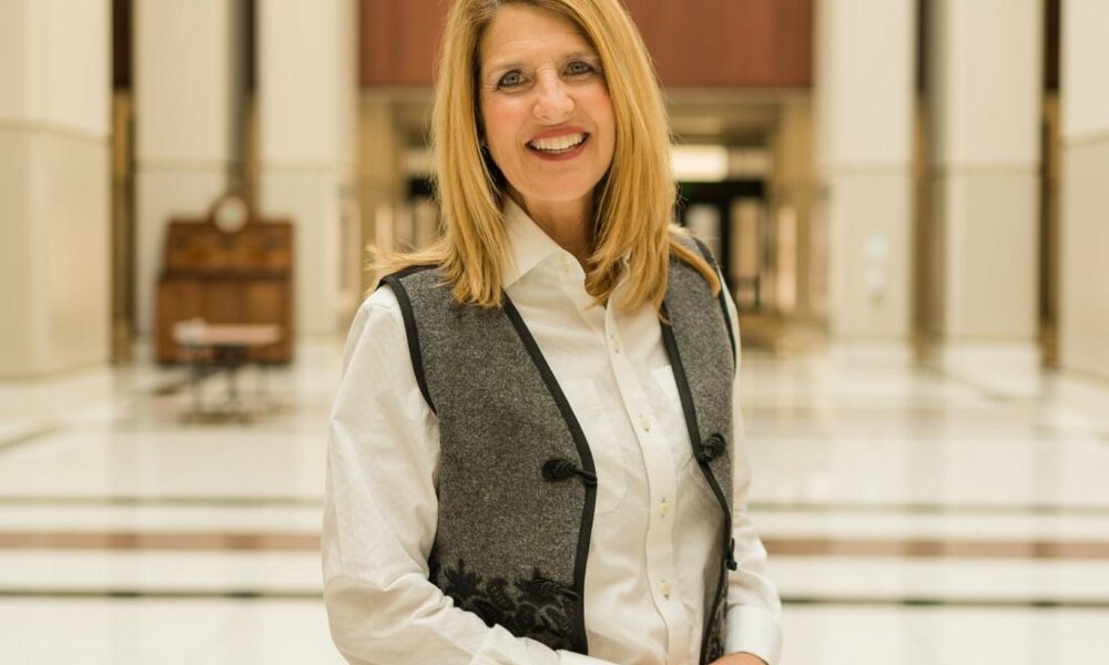 Leigh Anne Taylor Knight tweet media