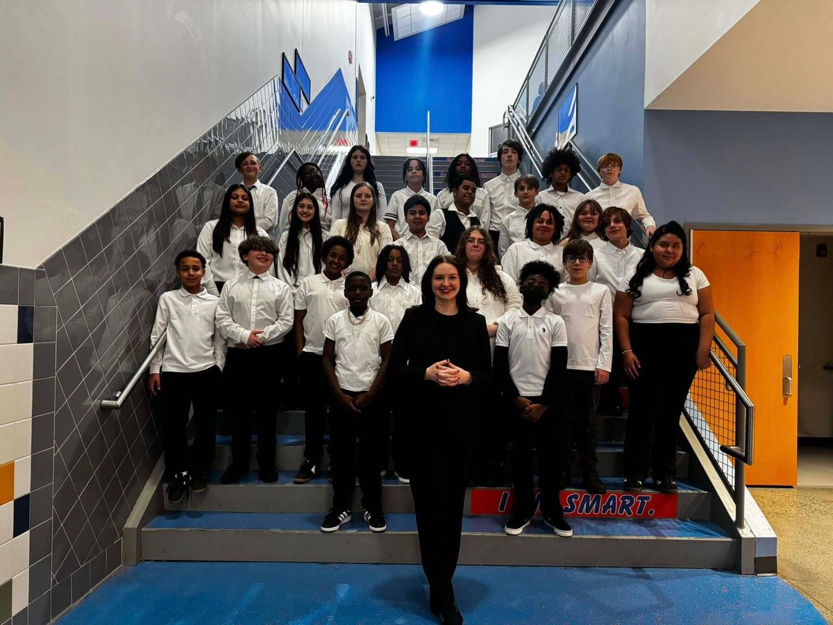 Ashley Eller tweet media