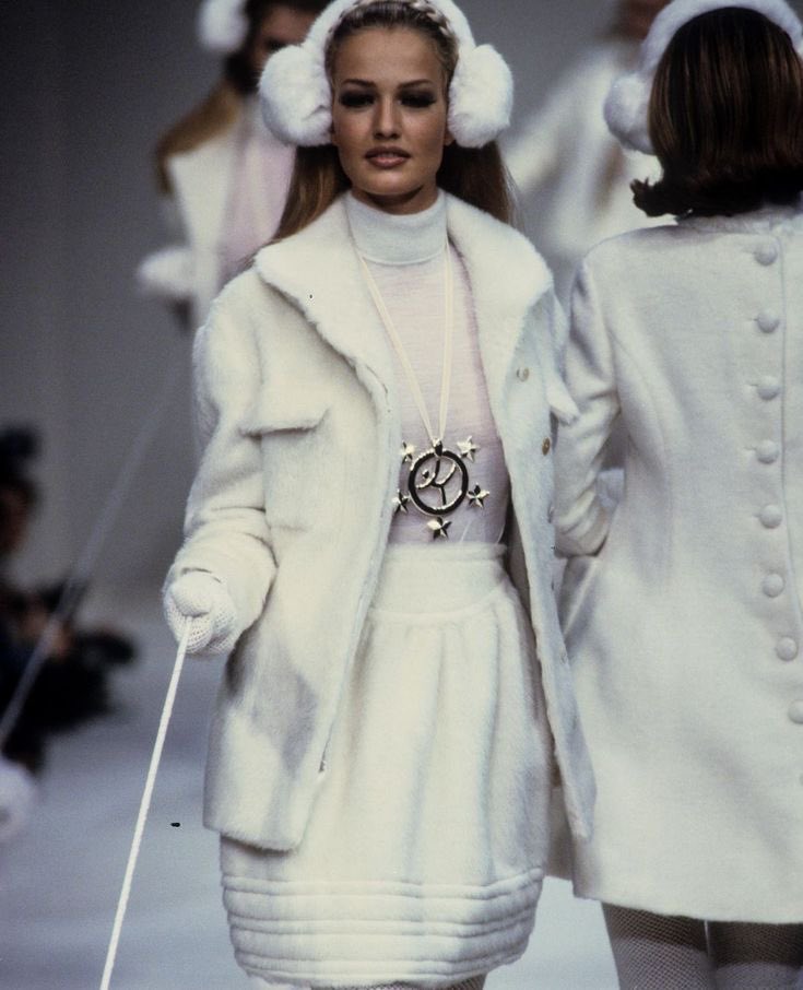 cherrymartinis tweet media