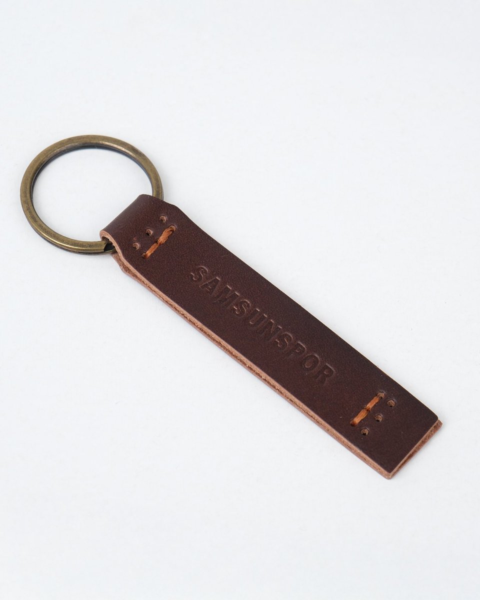 Yeni ürün! Hakiki deri Samsunspor anahtarlıklar Store55’te.
Farklı renk seçenekleriyle şimdi satışta.

🛒 store55.com.tr
📲 Samsunspor FC Mobil Uygulaması’ndan Premium Üye ol, Store55 alışverişlerinde sepette %10 indirim fırsatını yakala.