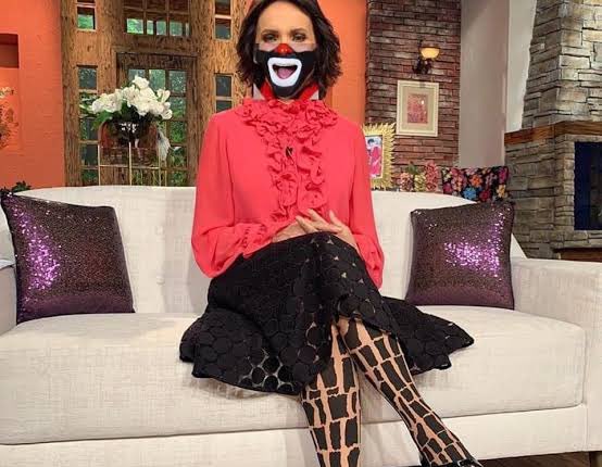 Muy buenos días a todos, en especial a la los rancios opositores de este país. Debe ser terrible despertarse y tener a <a href="/ChapoyPati/">Pati Chapoy</a> como su nueva lider intelectual jajjajajajajajajaja 

Están en decadencia intelectual y lo celebro.