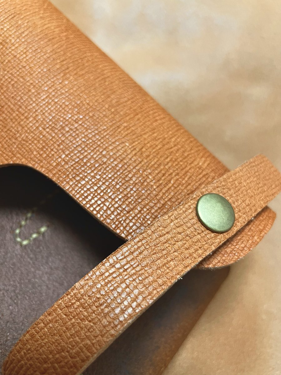 Vz61 スコーピオン用左利きレザーホルスター 国産タンニン鞣しシボ系の