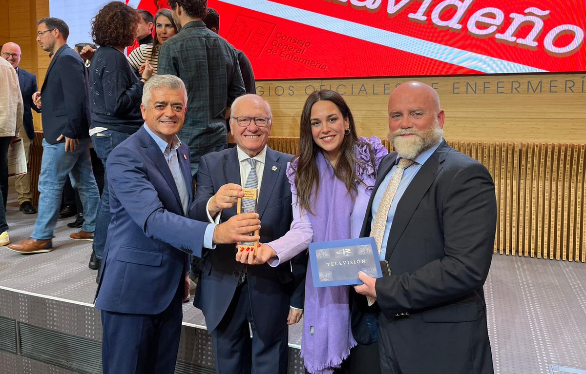 HOY ESTAMOS QUE NOS SALIMOS 🤩

Hemos ganado en la categoría de TV del Premio Enfermería y Periodismo ‘Isabel Zendal’ del  <a href="/CGEnfermeria/">Consejo General de Enfermería</a> por el reportaje “La enfermería en la escuela” 🎥✨

Una vez más, GRACIAS a nuestro <a href="/ModestoBarragan/">Modesto Barragán</a>, Curro Romero, <a href="/Martagonzalezzr/">Marta González</a> y a todo