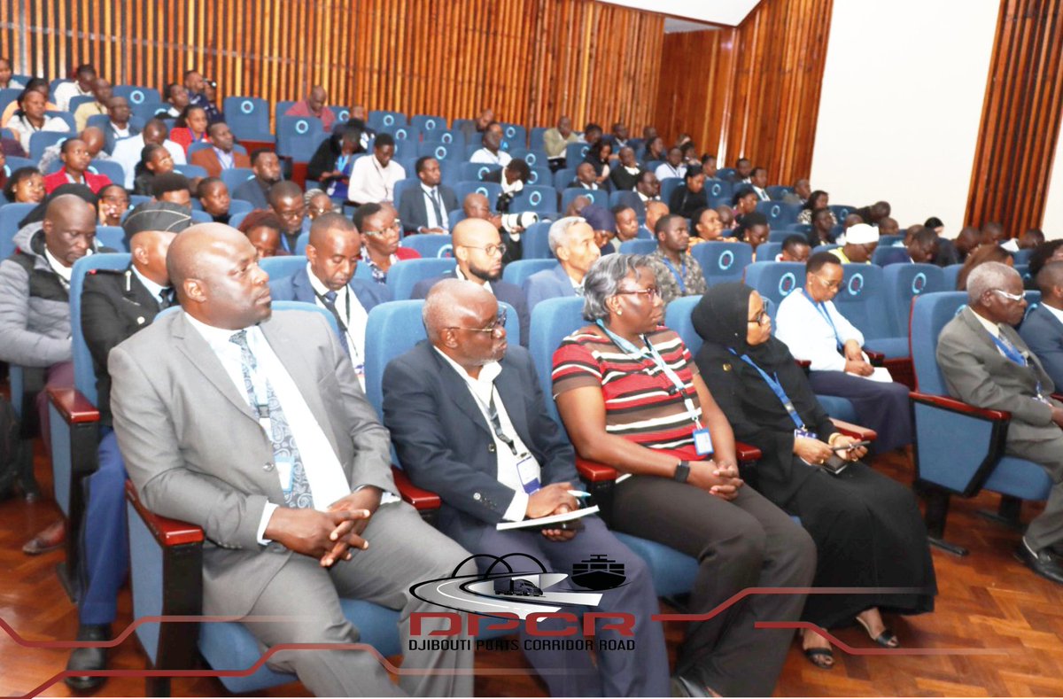 DPCR SA à la 2ᵉ Conférence “Transport Corridors and Health 2025” à Nairobi

Sur invitation de la NCTTCA, Djibouti Ports Corridor Road SA a participé, aux côtés de l’Escadron de la Sécurité Routière de la Gendarmerie Nationale et du SMUR du CHU de Djibouti, à la 2ᵉ édition de la