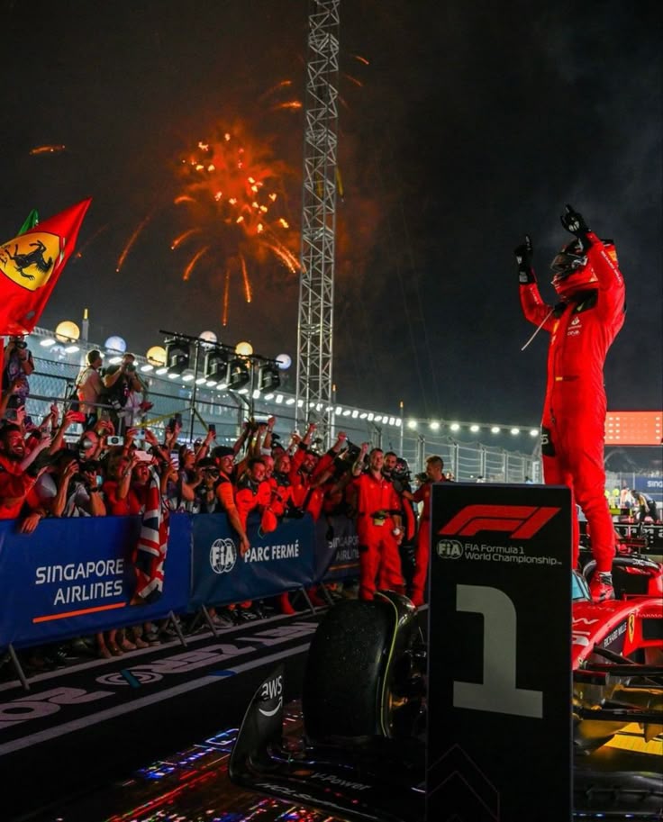 sainzinnorris's tweet image. carlos “ it's on purpose ” sainz !