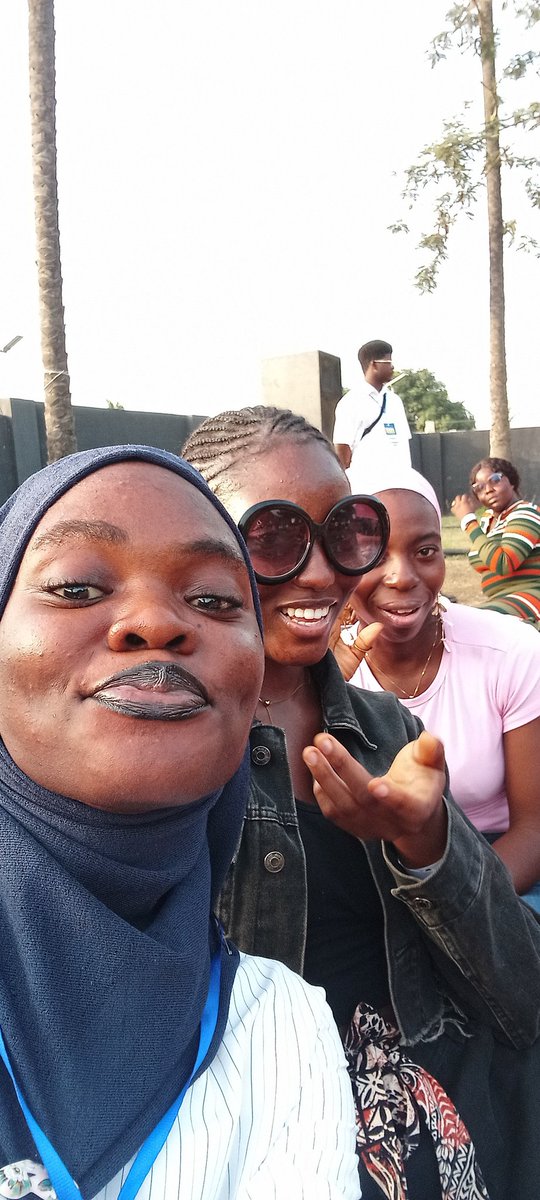 The_Yeesha's tweet photo. #riparo 
#startupcode 
@startupcode_ https://t.co/fEX9C5tsLH