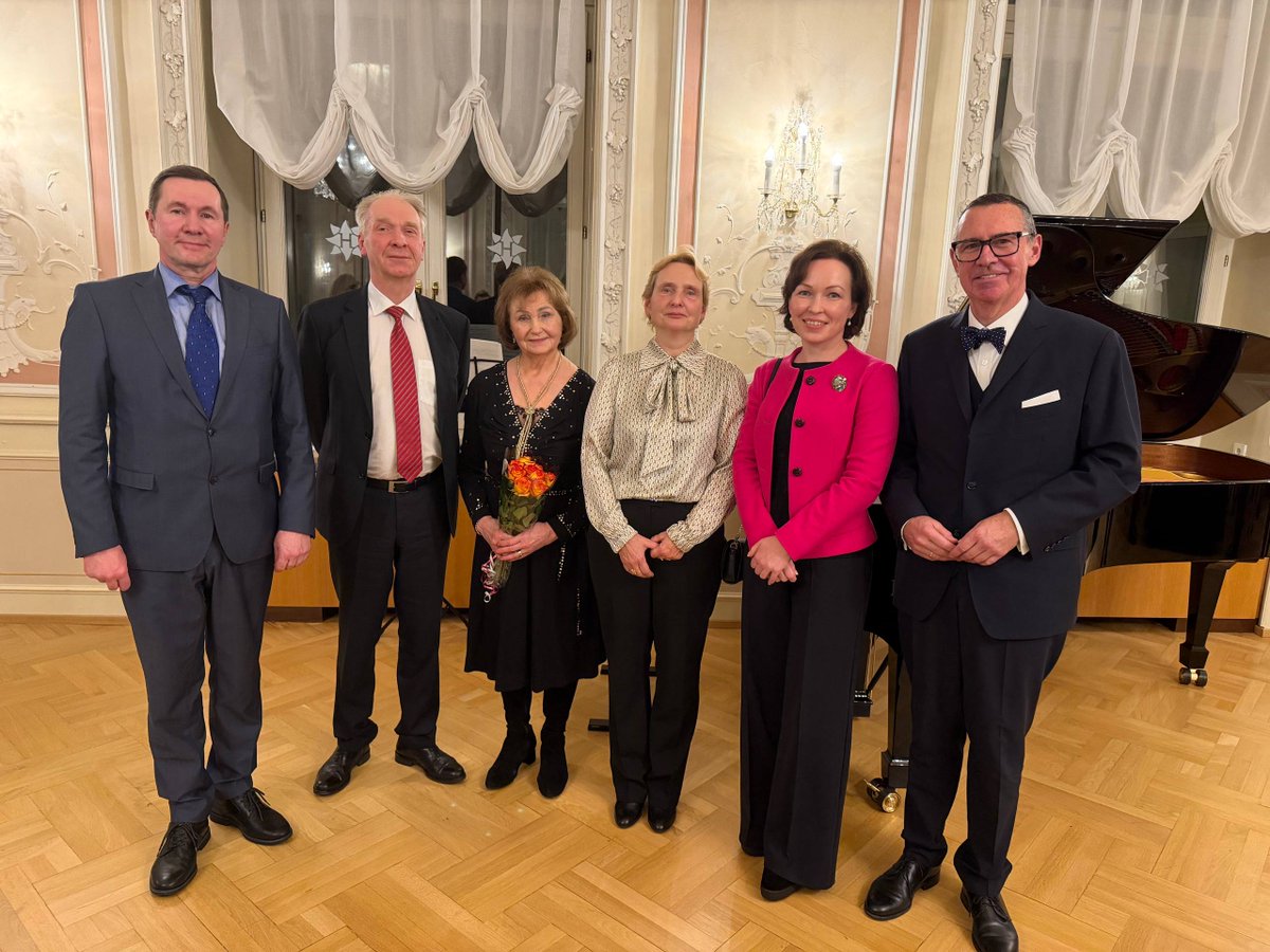 RusBotschaft's tweet image. 🎼 Am 7. Dezember 2025 nahmen #Generalkonsul der Russischen Föderation in #Bonn Oleg Ju. Krasnitskiy und #Gesandter der #Botschaft der Russischen Föderation in #Deutschland Alexej W. Korljakow als Gäste am traditionellen Musiksalon der Deutsch-Russischen Kulturgesellschaft