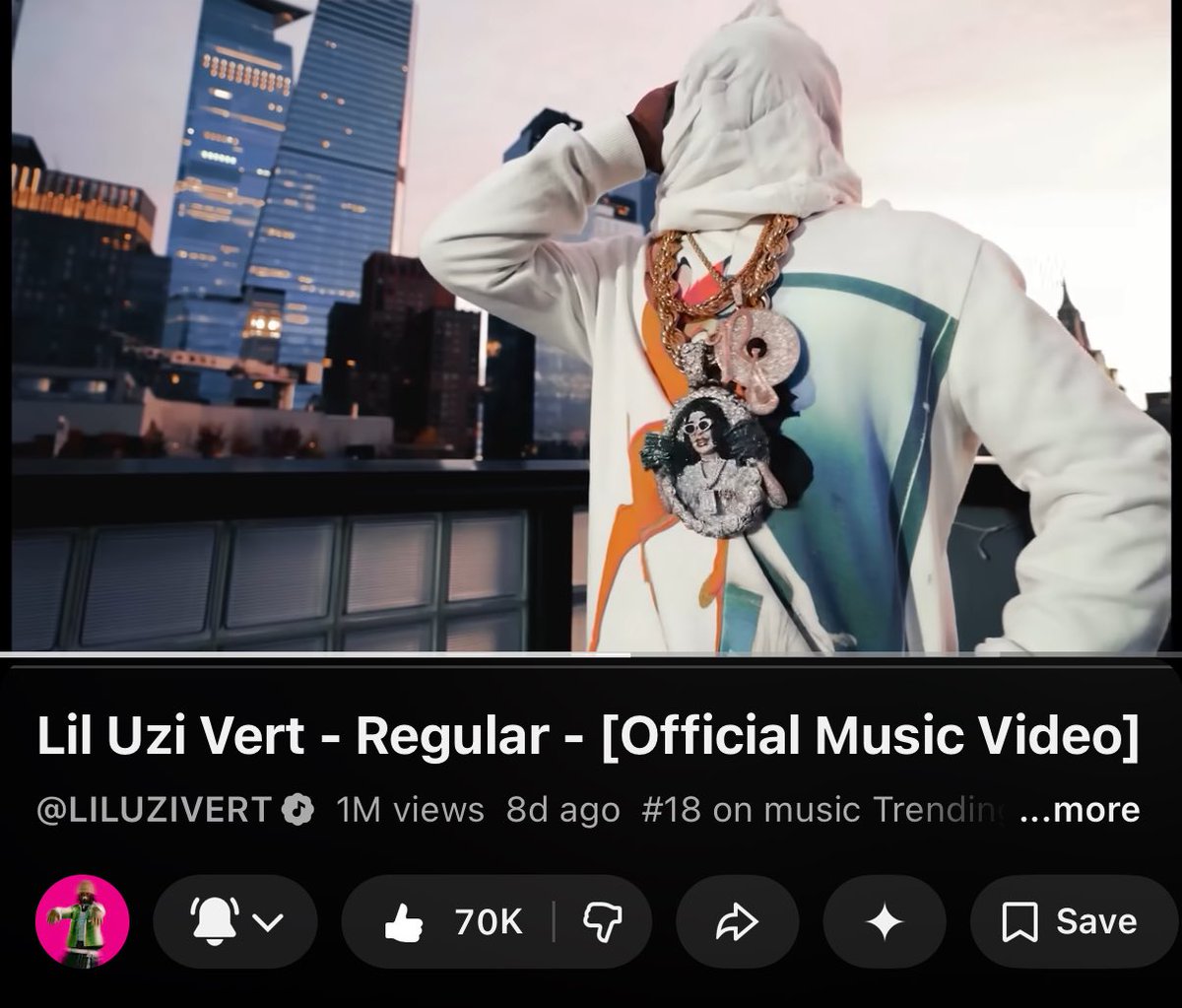 uziawge 👽 tweet media