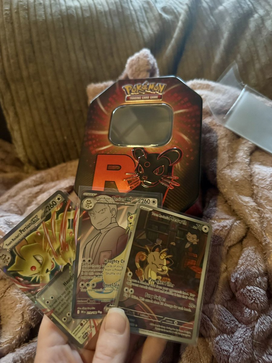 DaniDex569's tweet photo. Pretty good Pokémon pull day today. Persian Team Rocket Tin came through and finally got a 151 hit from a mini tin 🥰 https://t.co/Xs6y3daWjb