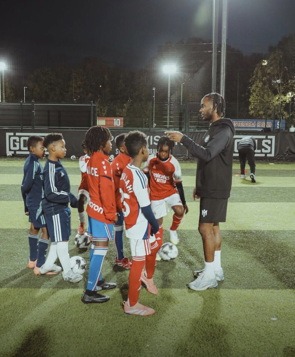 moises97_'s tweet photo. Raheem Sterling coaches at his own academy every single week ❤️⚽

Since launching the RS7 Academy in August, Sterling has been turning up to training sessions in North West London to work directly with young players.

He's not just the name on the building. He's actually there, putting in the hours.

The academy now includes players of all levels - from grassroots to some of the most promising talents in the country who are already signed to Premier League clubs.

Sterling is also opening a Wembley centre soon, giving more young people from his local community access to his experience and expertise.

Thoughtful way to give back to his roots & give youngsters a route into the beautiful game.