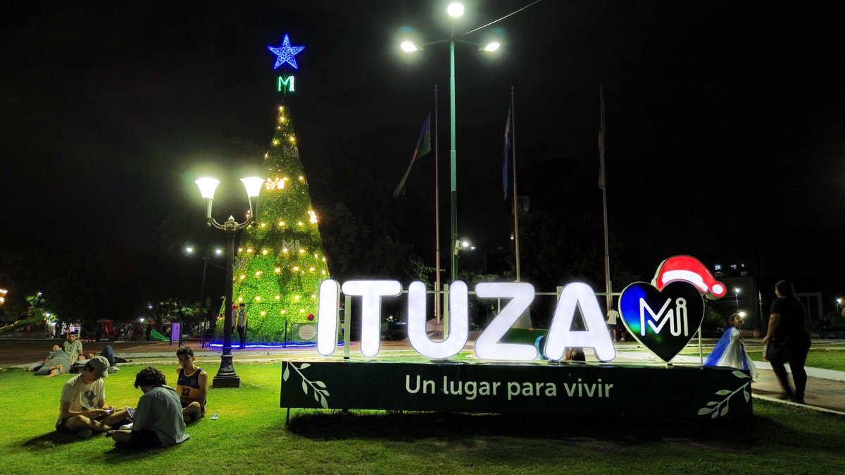 Hoy celebramos 30 años de la autonomía de Ituzaingó.

Treinta años de historia, de barrio, de organización y de orgullo por lo construido.  El desafío de continuar construyendo un municipio que piensa el  futuro desde su gente 💚