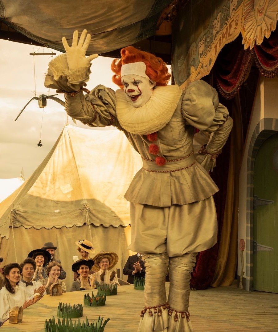 BriAnimator_'s tweet image. I genuinely don’t understand people that have to be like “this Pennywise is good UNLIKE THE OTHER ONE” when both Tim Curry and Bill Skarsgard have done such an incredible job portraying the character in their own ways, I love them both
