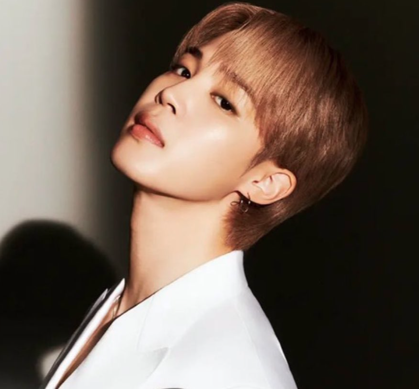 AboutMusicYT's tweet photo. Jimin in new photos for LADOR. https://t.co/y1Y5oikG24