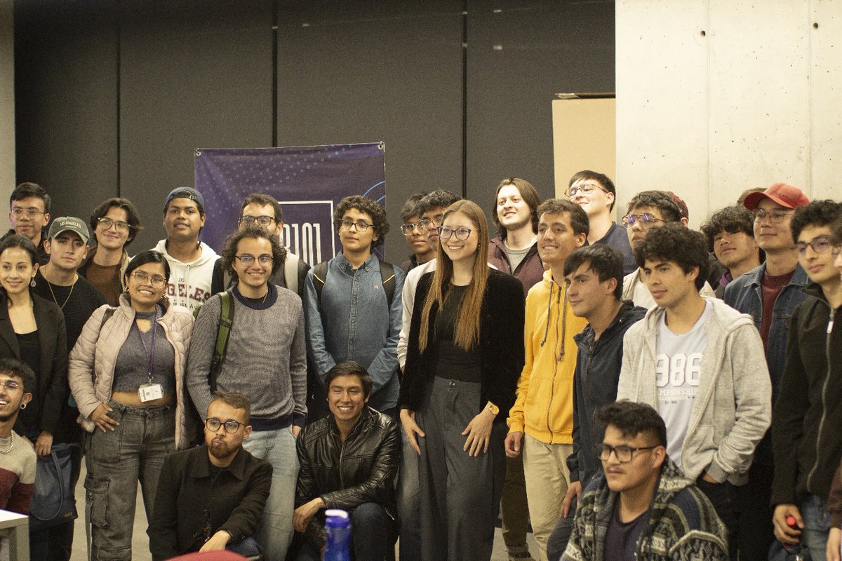 LAB101 UNAL - Innovación pública y govtech tweet media