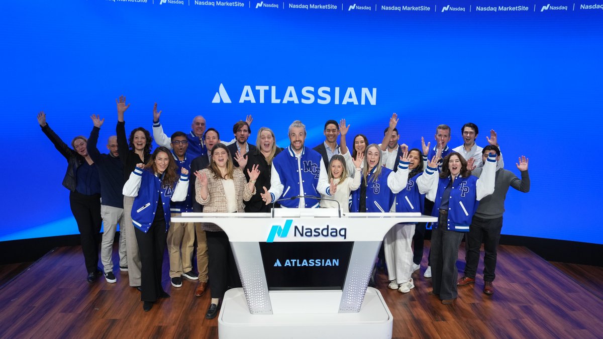 NasdaqExchange's tweet image. 🌎 From medicine and space travel, to disaster response and pizza deliveries, @Atlassian helps teams all over the world advance humanity through the power of software. 

🔔 Proud to celebrate 10 years of $TEAM! #NasdaqListed