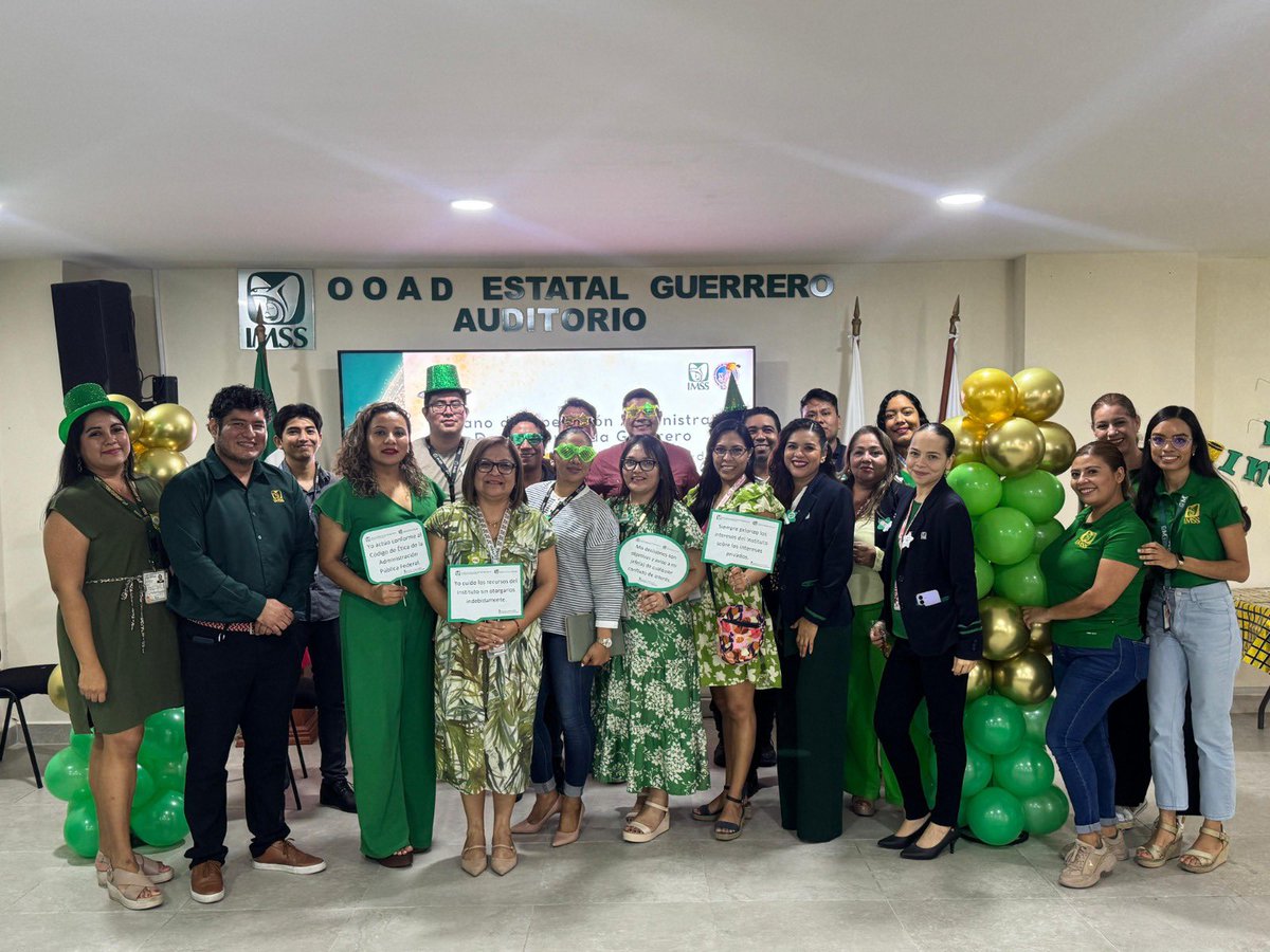IMSSGro's tweet photo. 🗓️ 🟢 Día Internacional contra la Corrupción, 09 de diciembre
Personal de todas las unidades del #IMSSGuerrero participa en actividades para fomentar la integridad, como parte de la iniciativa “5 Acciones de la Familia IMSS–SNTSS por la Integridad”. 💚🤝
#IntegridadIMSS https://t.co/5kE155DxnY