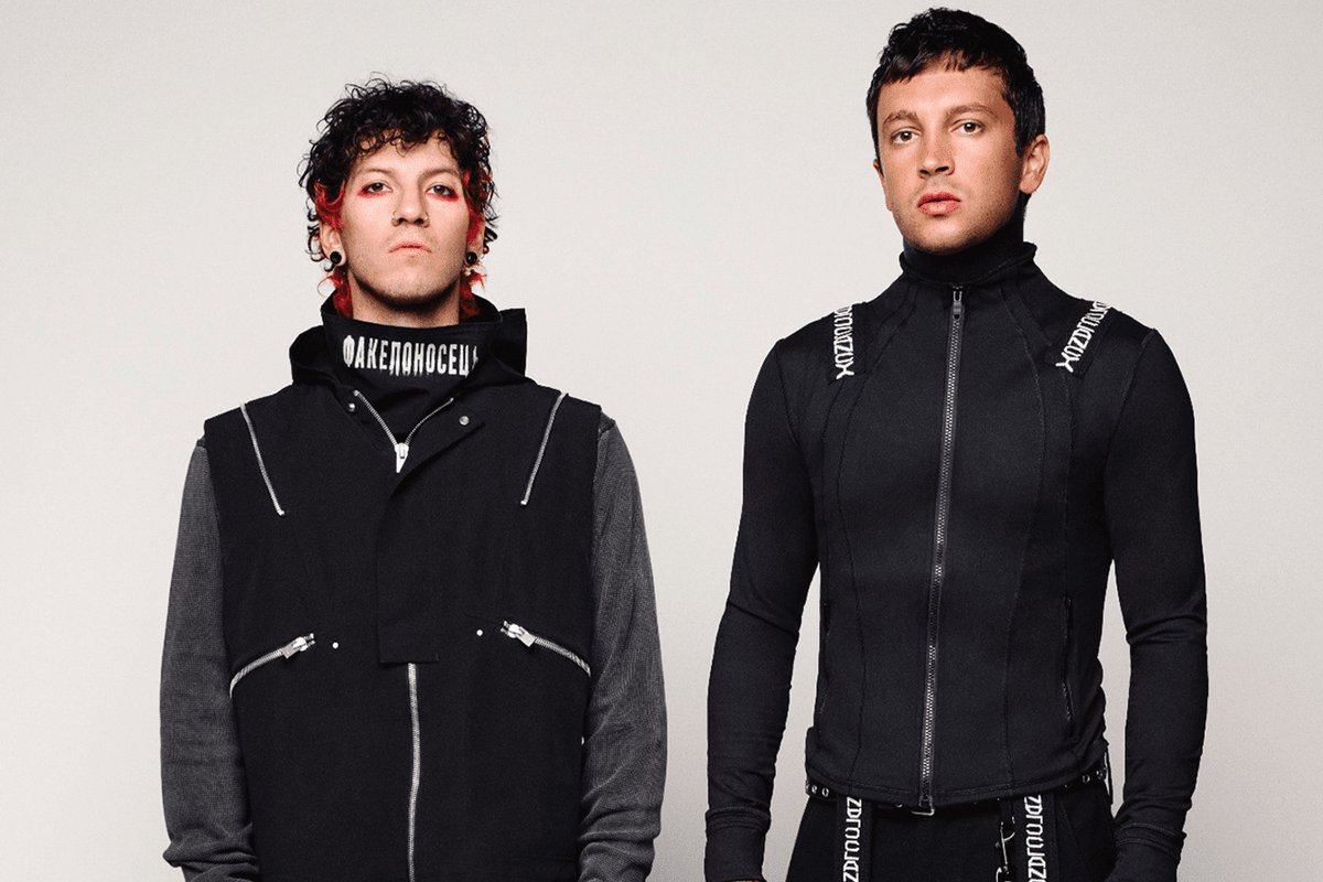 Rock Sound tweet media