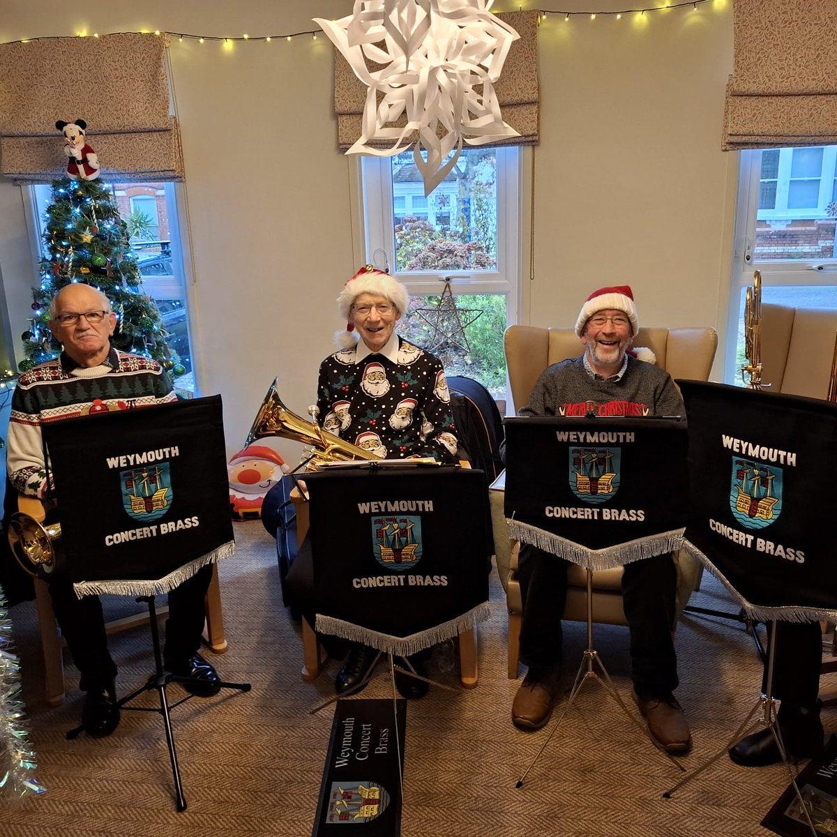 WeymouthConcertBrass tweet media