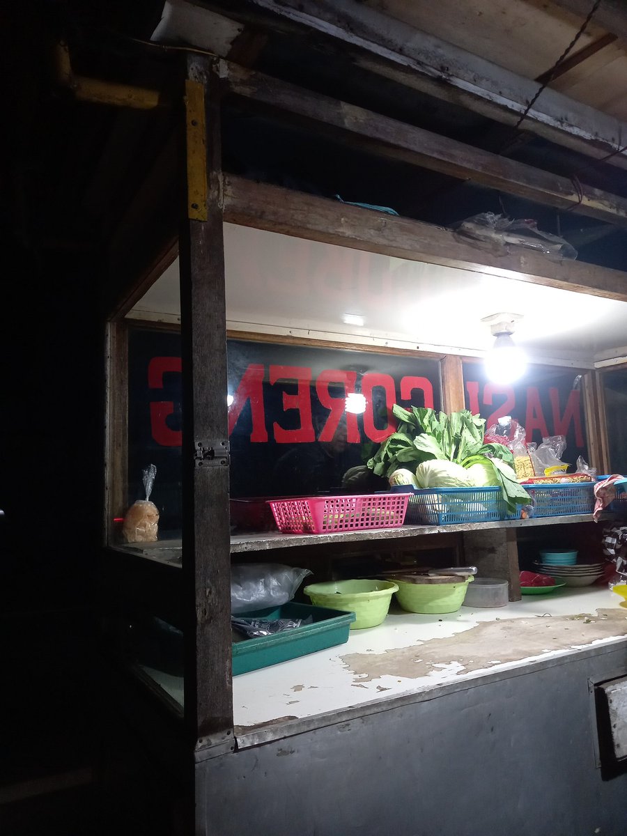 Favoritespot tweet media