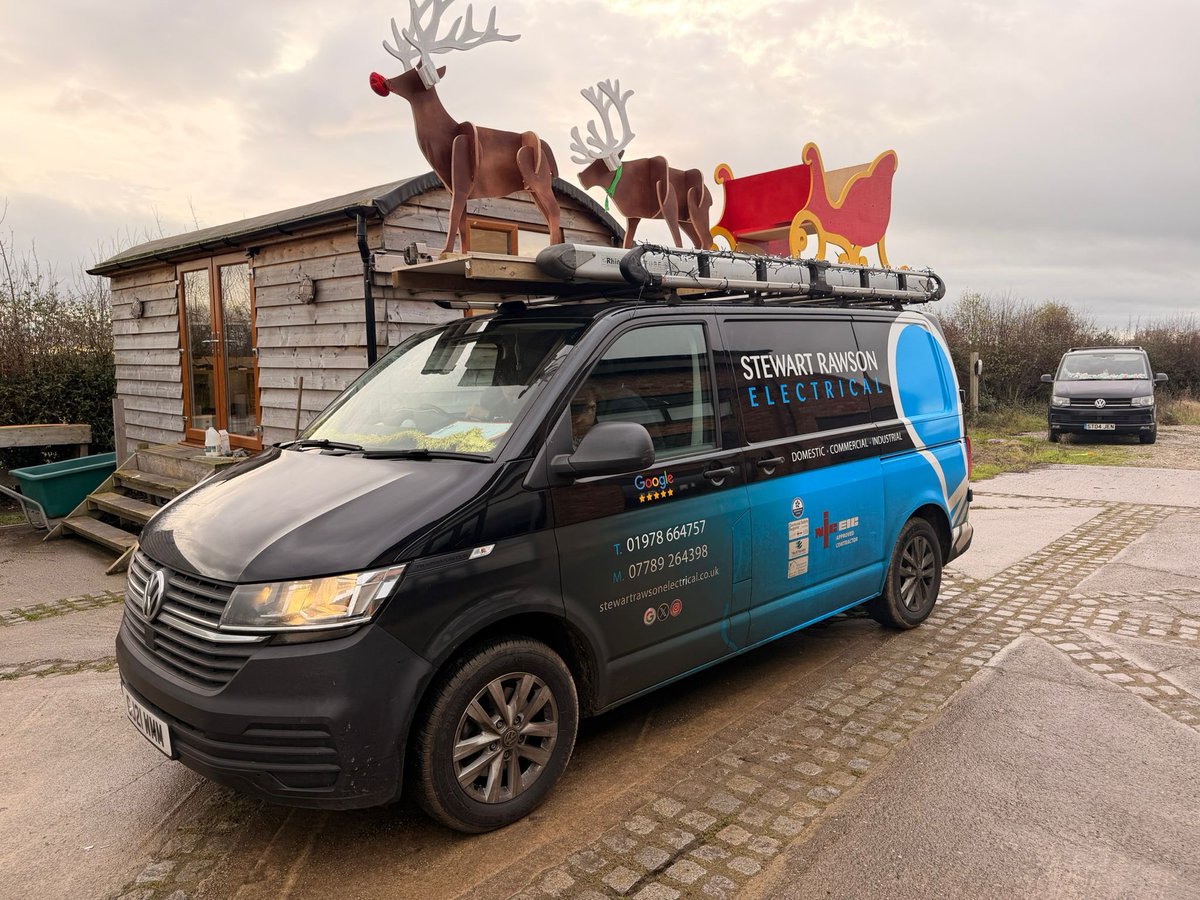 stewrawelec's tweet photo. ⚡🦌When we said we were getting into the Christmas spirit, we didn’t expect the workshop to turn into Santa’s body shop! The team have been busy giving the sleigh and reindeer a fresh lick of paint, and now they’re riding shotgun on the van. https://t.co/f3F05oEX1e