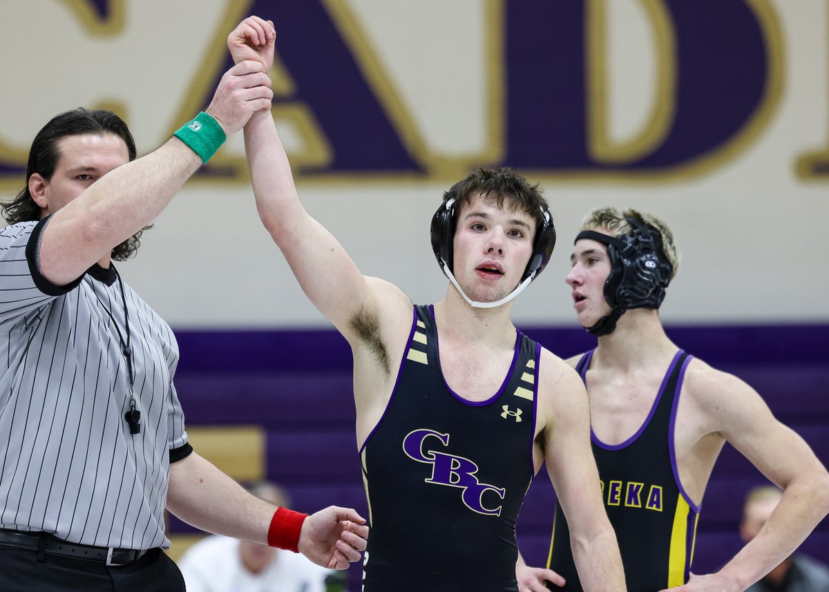 CBCHighSchool's tweet photo. The CBC varsity and JV wrestling teams earned impressive victories against visiting Eureka on Tuesday night.

More photos: https://t.co/AlqWyKGNZ7

#MenforTomorrow #BrothersforLife #CBC175 https://t.co/17hO1pJyXy