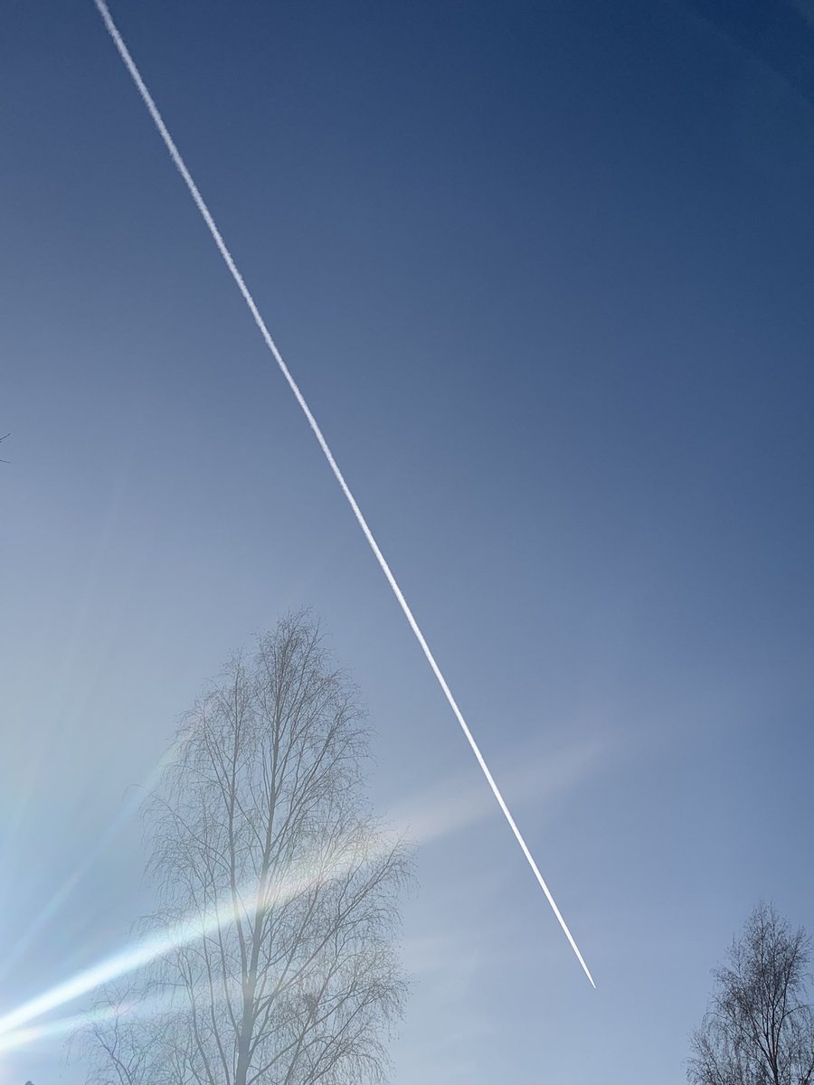 Andreas202011's tweet photo. @BoguckiZbigniew I przede wszystkim przed chemtrials! #nogps https://t.co/DCWjRc6046